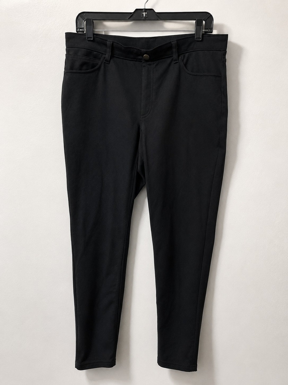 Attention Black Stretch Skinny Pants Pull-On Style L/G